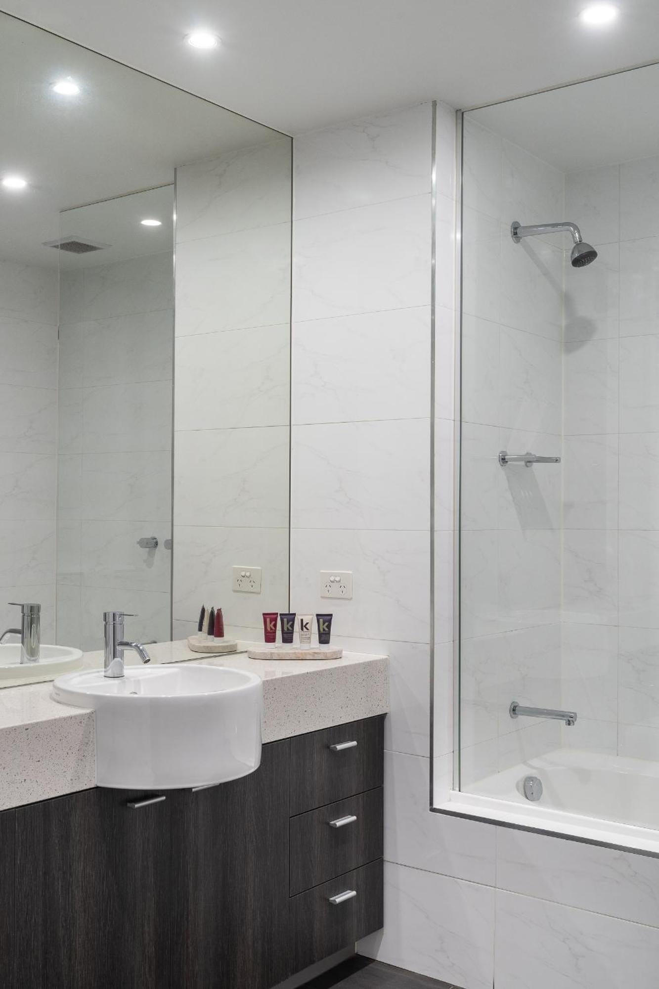 Tyrian Serviced Apartments Fitzroy Melburne Exterior foto